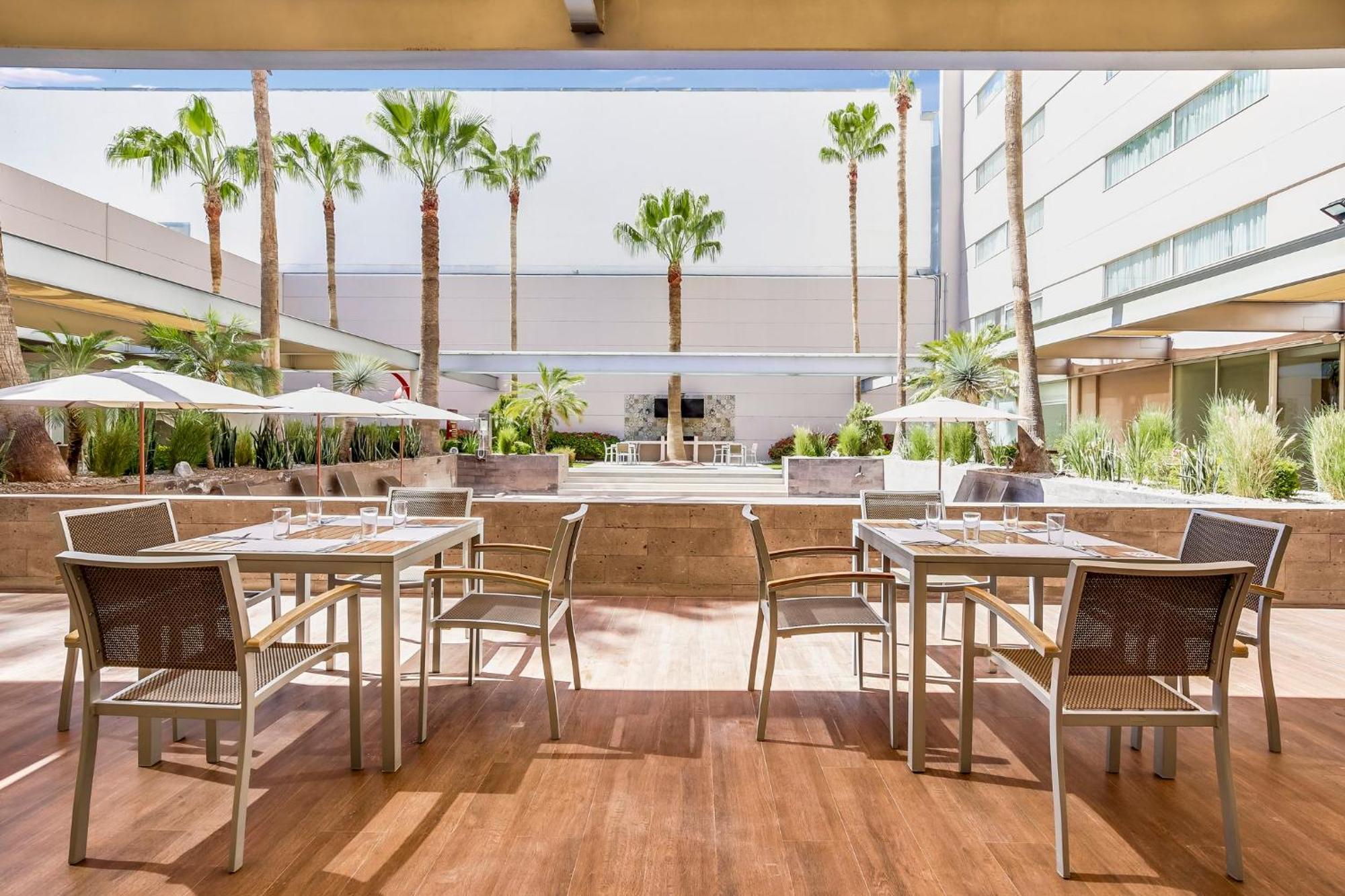 Fiesta Inn Torreon Galerias Exterior photo